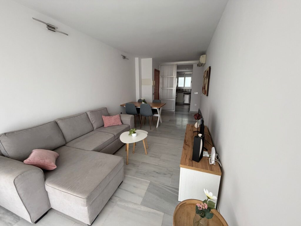 salon_2_apartamento_1