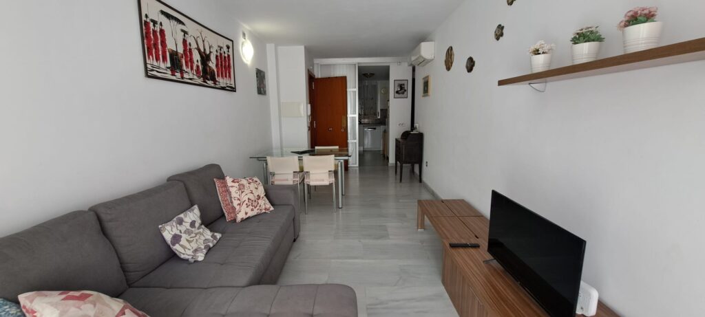 Salon_2_apartamento_10